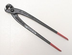Bellota 9 inch Nail Cutter